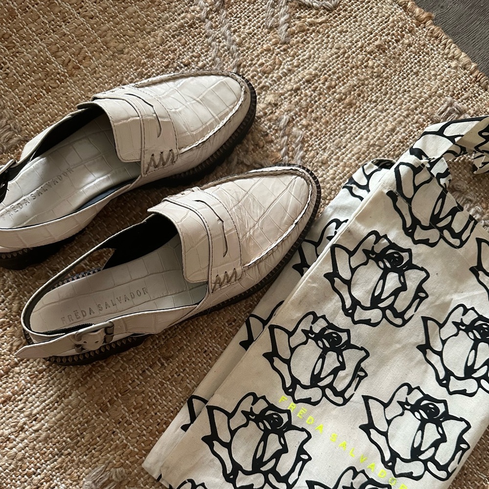 Juana Loafer Sling Back Mule Freda Salvador